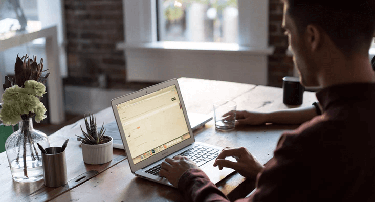 Bild der Postseiten 3 wichtige Internetsicherheitsma&szlig;nahmen f&uuml;r online Gaming Lesen Sie die Datenschutzbestimmungen durch - 3 wichtige Internetsicherheitsma&szlig;nahmen f&uuml;r online Gaming